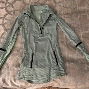 Lululemon 1/2 Zip